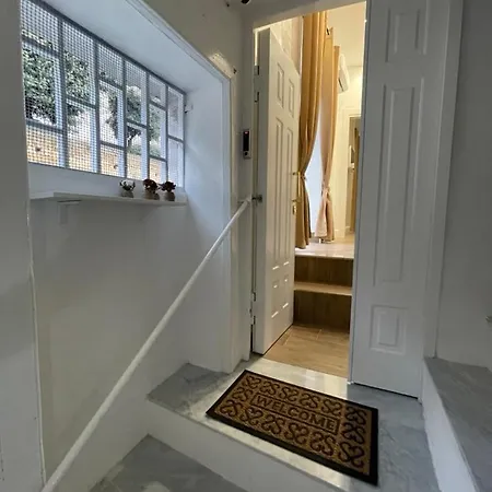 Apartment Santamonicaappartaments2 Neapel