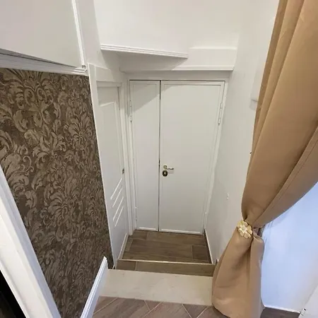 Santamonicaappartaments2 *