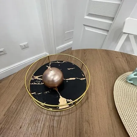 Santamonicaappartaments2 Appartement Naples