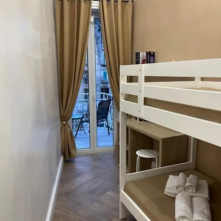 Santamonicaappartaments2 *