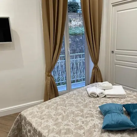 Santamonicaappartaments2 *